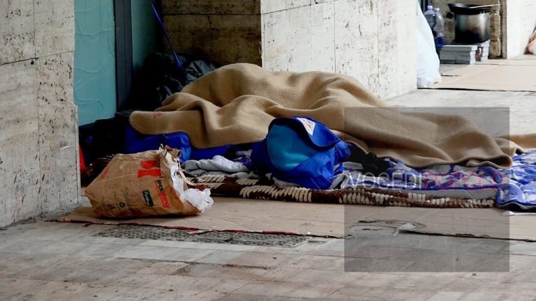 On. SCHILLACI (M5S), AUMENTARE STANZIAMENTO IN BILANCIO REGIONALE PER REDDITO DI POVERTA’, GIA’ 100 MILA RICHIESTE MA ATTUALMENTE SOLO IL 10 PER CENTO POTRA’ OTTENERE BENEFICIO