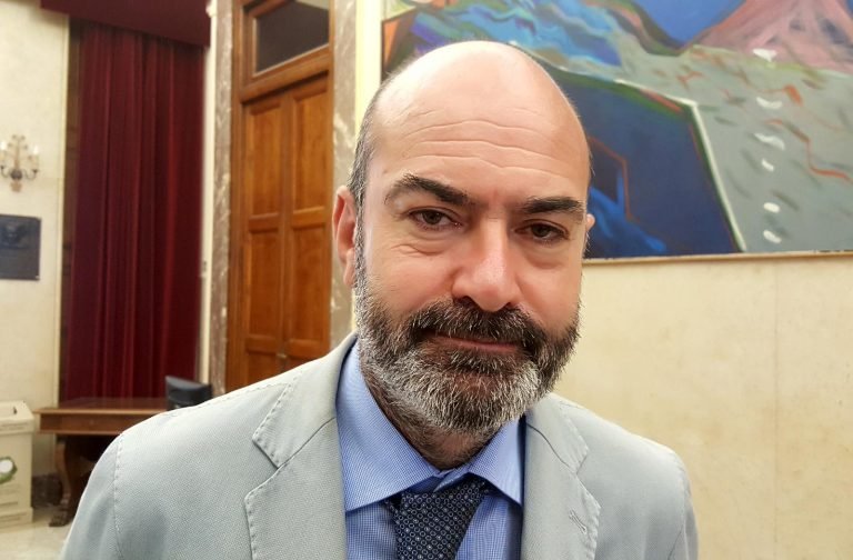 L'IRRIVERENTE con Salvatore Mondello, vice sindaco di Messina