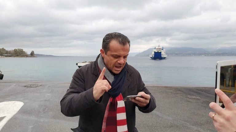 Coronavirus, la Renault 4 francese è nel nisseno, il Sindaco De Luca (Messina): “Altro che fake news”