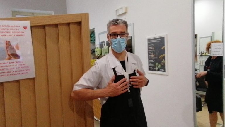 Confesercenti - LOCKDOWN. BENE SOLO I PARRUCCHIERI, SOFFRONO GLI ALTRI