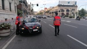 Fase 2 - Messina, accurati controlli dei Carabinieri. No a due persone su scooter e senza mascherina al seguito. 13 controlli cc fase 2 17