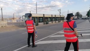 Fase 2 - Messina, accurati controlli dei Carabinieri. No a due persone su scooter e senza mascherina al seguito. 2 controlli cc fase 2 35