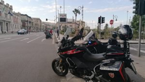 Fase 2 - Messina, accurati controlli dei Carabinieri. No a due persone su scooter e senza mascherina al seguito. 17 controlli cc fase 2 5