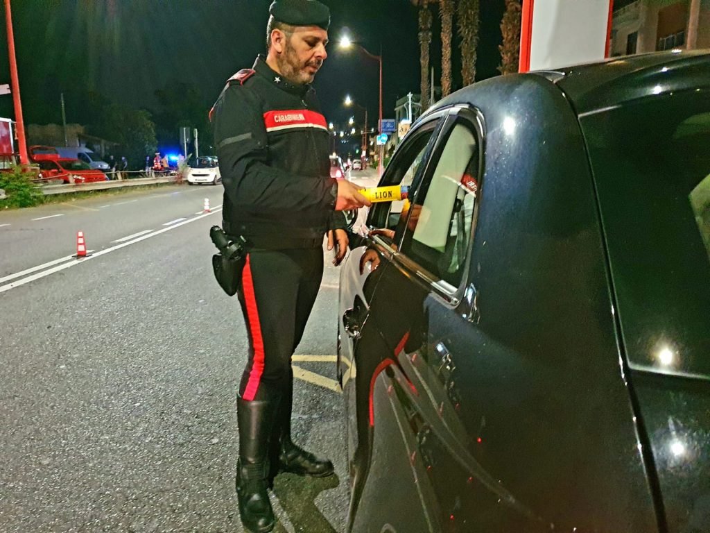 VIDEO - Controlli dei Carabinieri nel week end a Messina, 6 denunce. 14 WhatsApp Image 2020 07 12 at 14.15.59 3