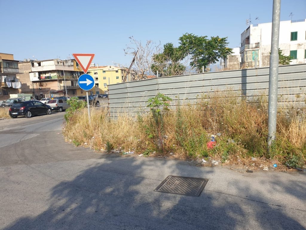 Ex villa De Gregorio : Rossellini (M5S), "dal Comune ancora nessuna risposta al progetto per riqualificare area". 7 ex villa di gregorio giostra 6