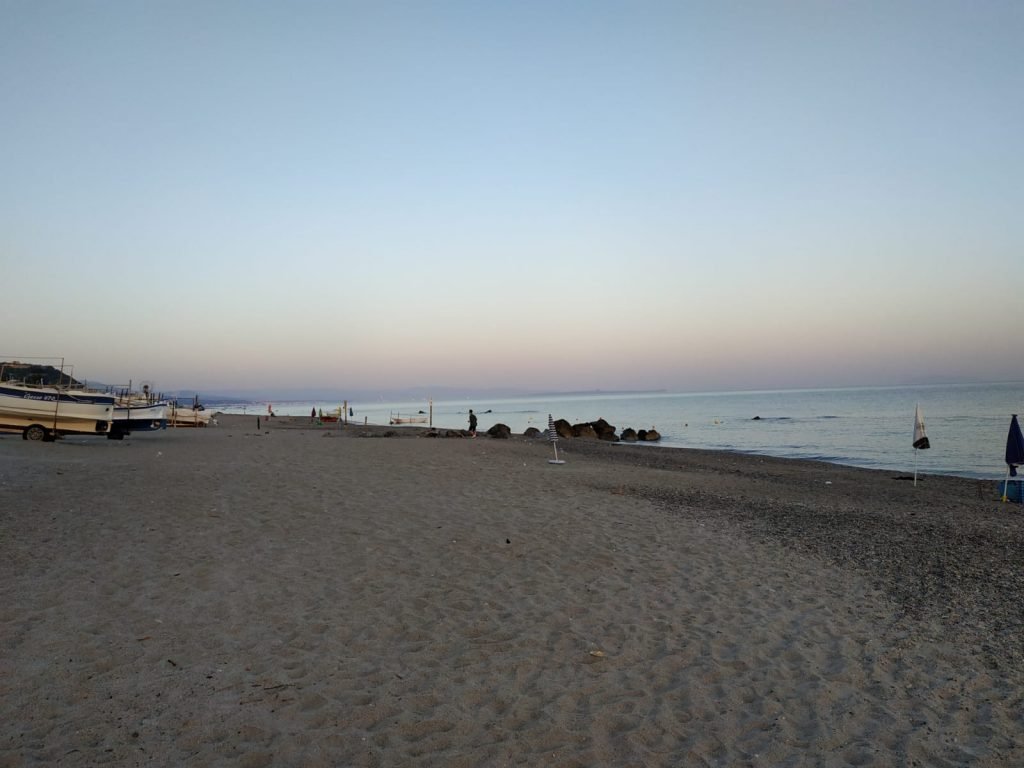 San Saba ed Acqualadroni: sequestrati 168 ombrelloni e 4 sedie installati abusivamente. 5 WhatsApp Image 2020 08 01 at 14.54.11 4