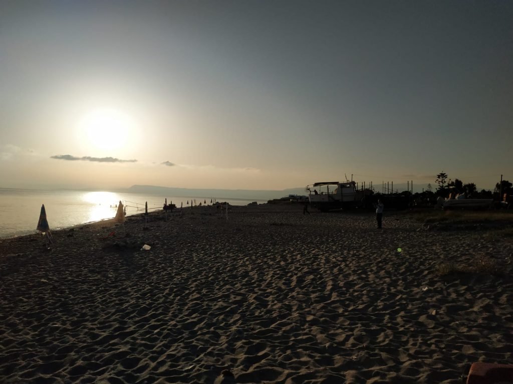 San Saba ed Acqualadroni: sequestrati 168 ombrelloni e 4 sedie installati abusivamente. 3 WhatsApp Image 2020 08 01 at 14.54.12 1