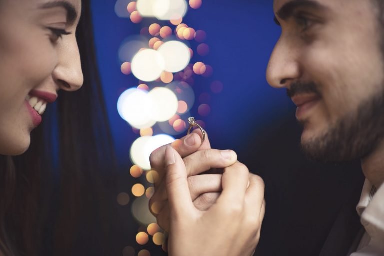 Mi vuoi sposare? Ecco come creare l’atmosfera perfetta per la più romantica delle dichiarazioni.