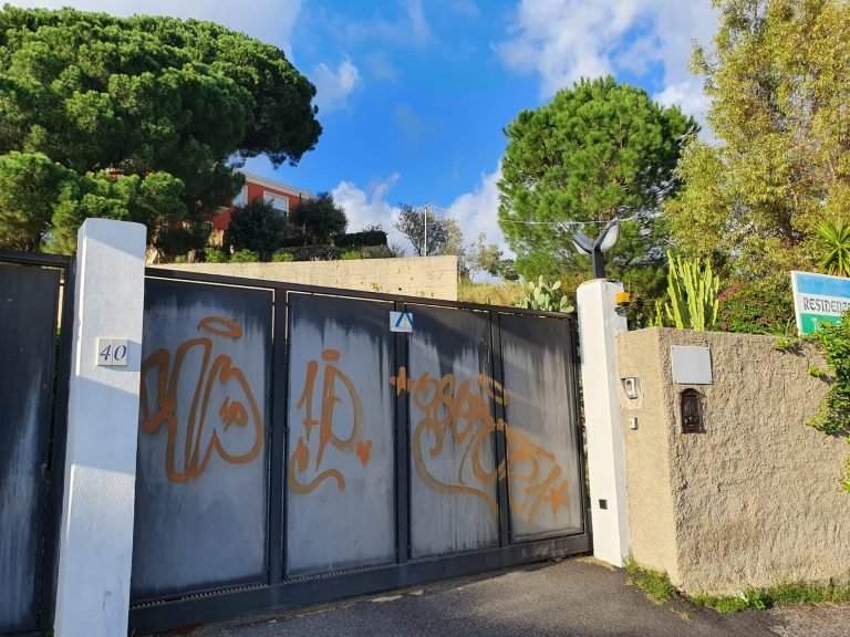 Oasi San Francesco: parlano gli operatori "Noi siamo rimasti a fianco degli anziani"