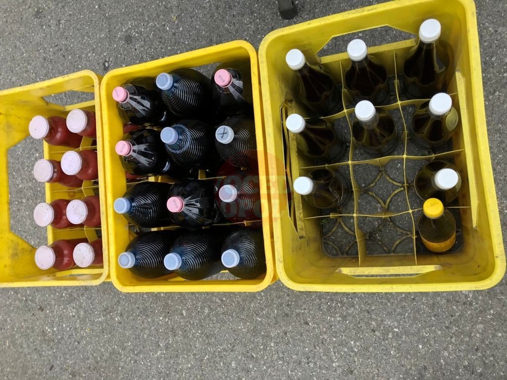 Mercato Biologico: sequestrato vino, aceto e conserva di pomodoro dalla Municipale 1 7 2