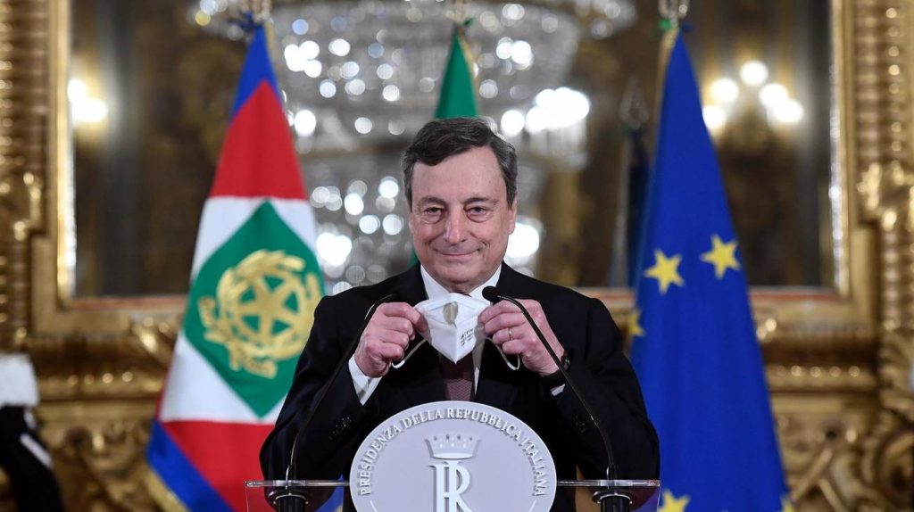 Covid: governo, nessun rinvio sul rientro in classe. Regioni al lavoro su linee guida Dad 5 draghi