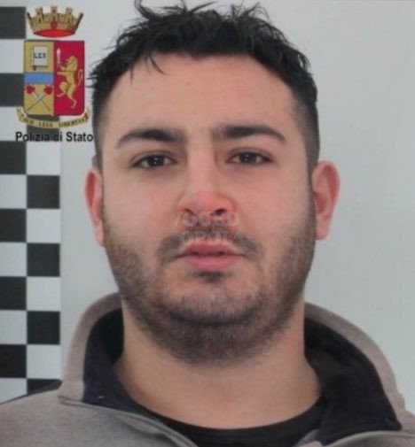 Giovanni De Luca 468x505 1