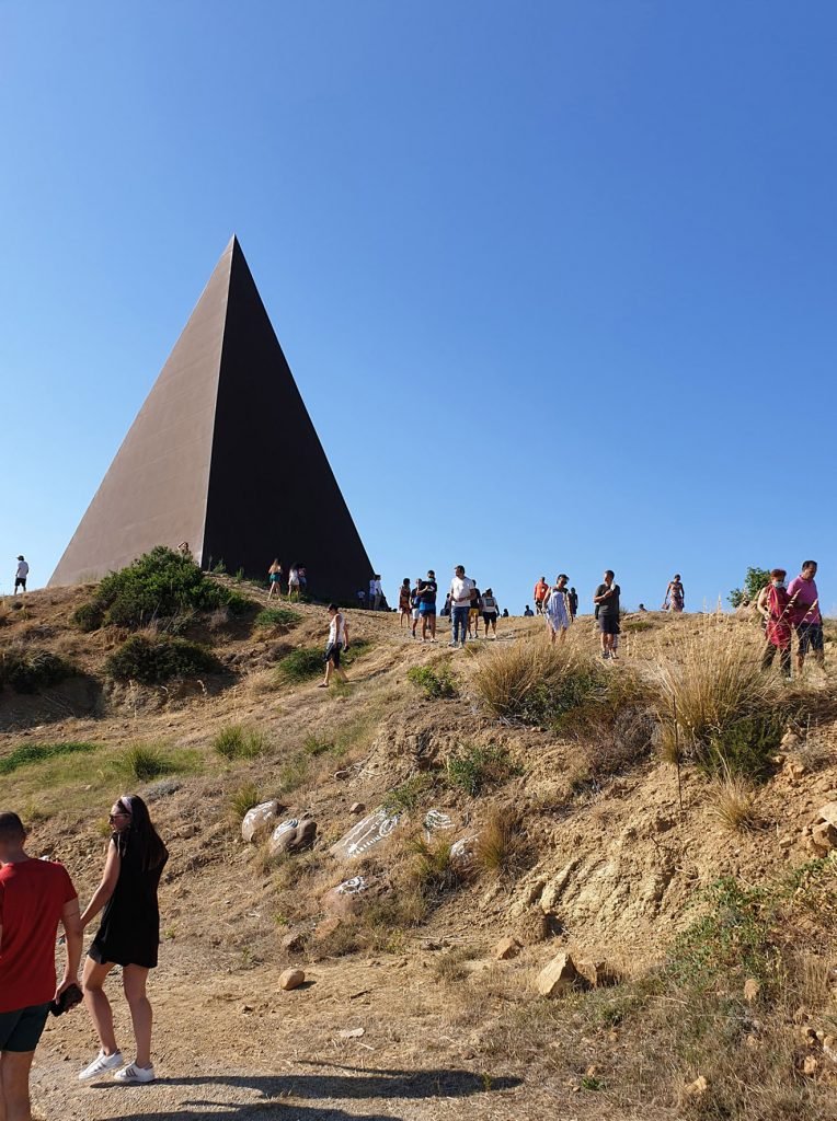 Piramide 38mo parallelo