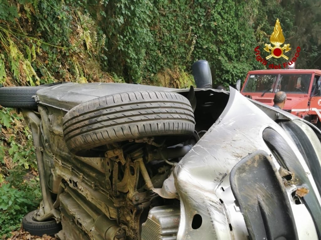 A8688E0D 015E 4122 872B 058967DC2600