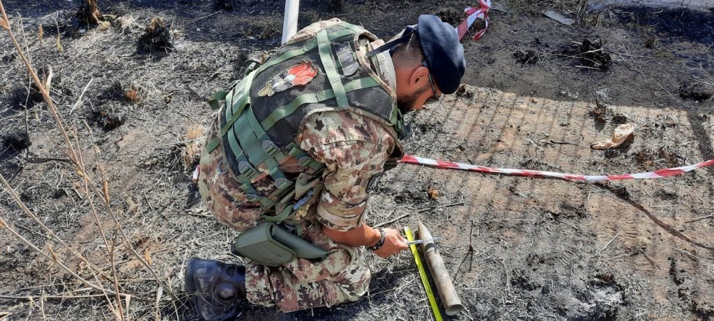 3. Artificeri dellEsercito in azione a Piazza Armerina EN