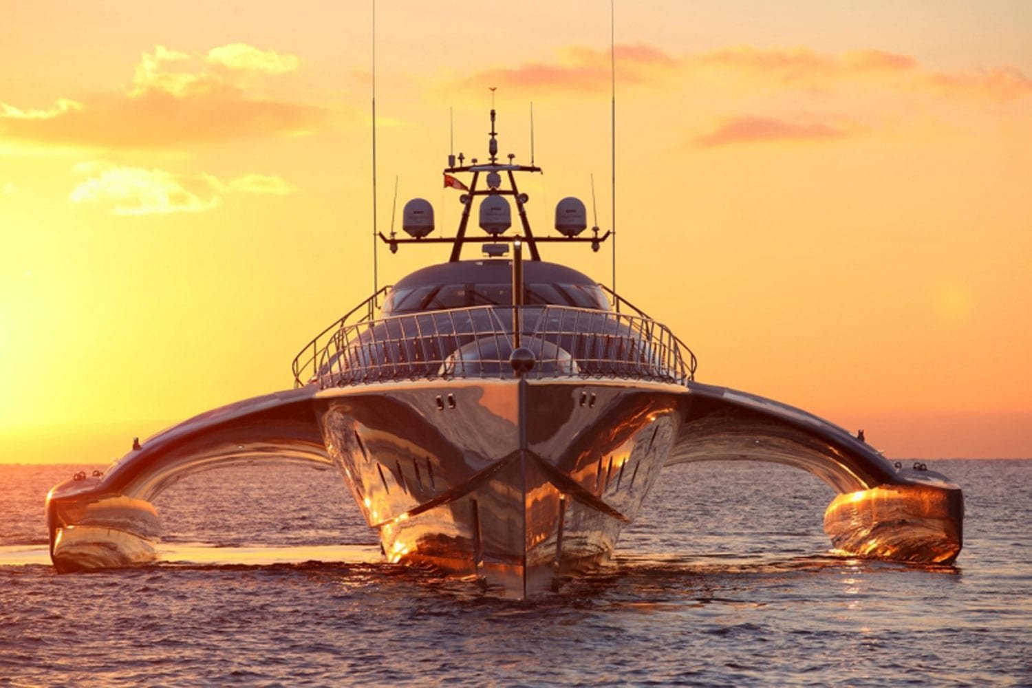 Taormina - Giunto nella baia di Mazzarò lo yacht più lussuoso del mondo 1 GalaxyofHappiness Master V2