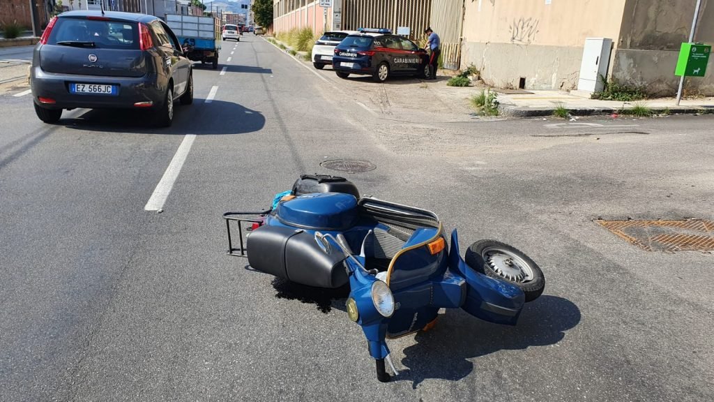 Scontro auto-scooter in via Bonino. In codice rosso lo scooterista 4 IMG 20210913 WA0005