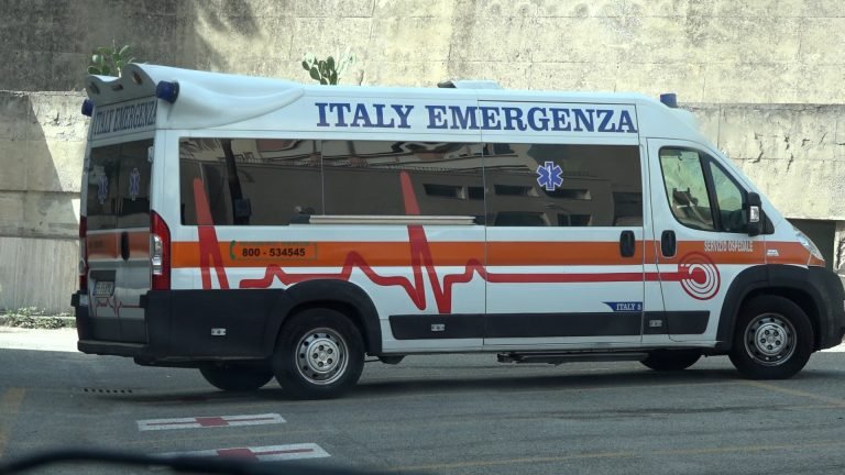 Italy Emergenza, Fiadel "Lavoratori senza stipendio di ottobre e azienda con DURC irregolare. Assemblea venerdì al Policlinico"