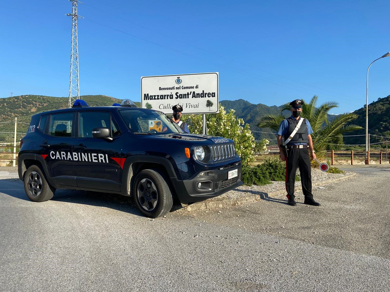 <strong>Nizza di Sicilia (ME): Brucia rifiuti pericolosi, 70enne denunciato dai Carabinieri.</strong> 4 CC Furnari