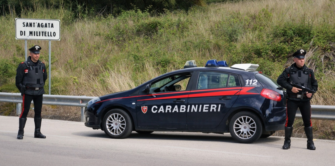 CARABINIERI. 7 PERSONE DENUNCIATE, 5 GUIDAVANO UBRIACHE E DUE SENZA PATENTE. 5 GIOVANI SONO STATI SEGNALATI QUALI ASSUNTORI DI DROGHE. 5 Carabinieri SantAgata