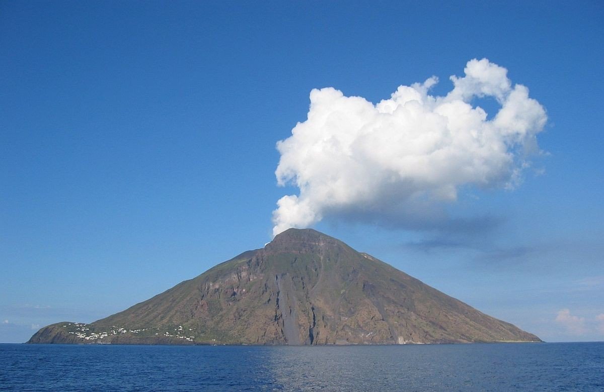 stromboli 1