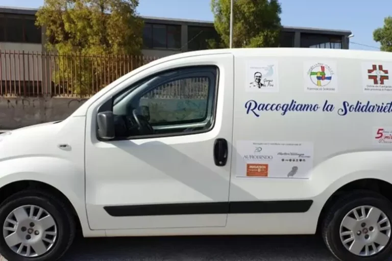 Rubato pulmino di una onlus, portava farmaci a indigenti