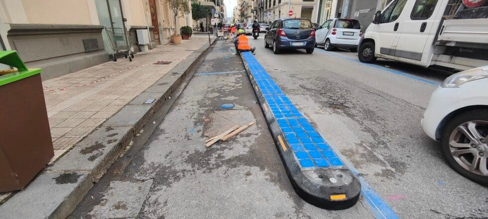 Viabilità Messina e la "pistina ciclabilina" di via dei Mille. C'è ancora chi si chiede il senso di questa "opera" 1 IMG20231206094424