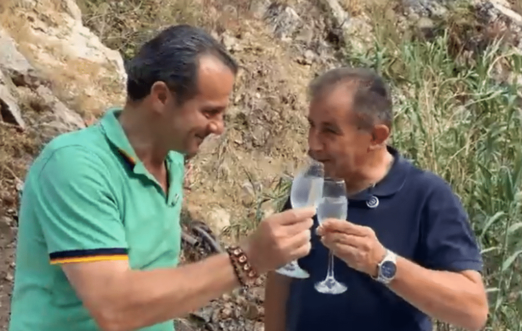 La storia "semplice" di Siciliacque: l'accordo ad aprile di Basile per Taormina non consentì a luglio di ricevere acqua in più a Messina 2 Screenshot 2024 08 26 202102