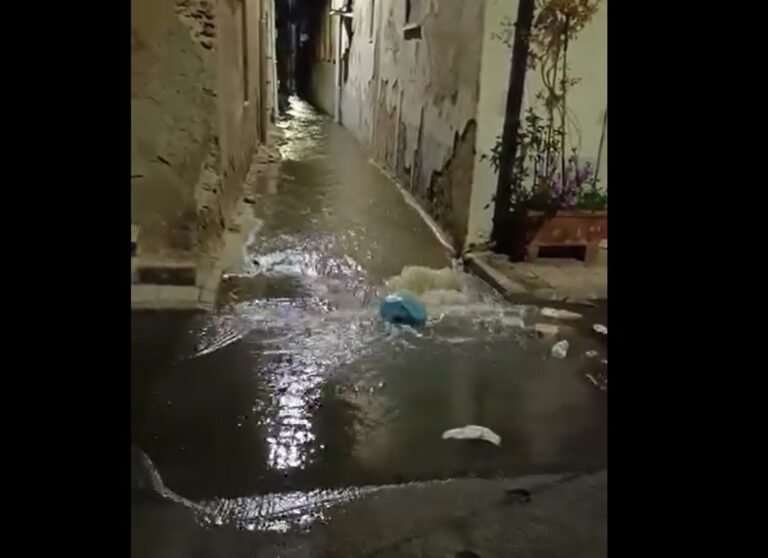 VIDEO - Depuratore di Mili Marina, sversamenti tra le case - Siracusano (PD): "Situazione insostenibile"