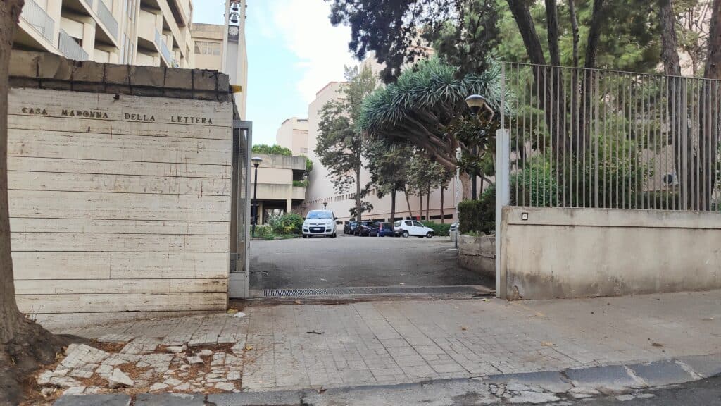 Avviso Pubblico per una Casa Serena "BIS": quale struttura potrebbe essere adatta? Ecco quale. 2 piccole sorelle3