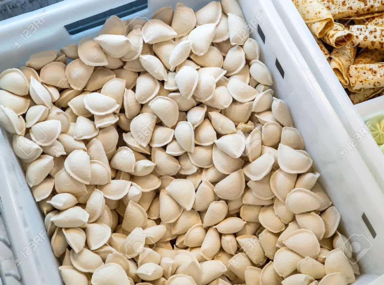 Consumi energia elettrici irrisori in negozio surgelati, arresto per furto energia con bypass 13 surgelati