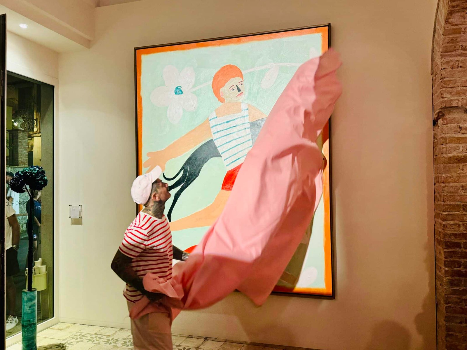 INAUGURATA A TAORMINA LA MOSTRA DELL’ARTISTA ALESSANDRO FLORIO 8 IMG 8110 scaled