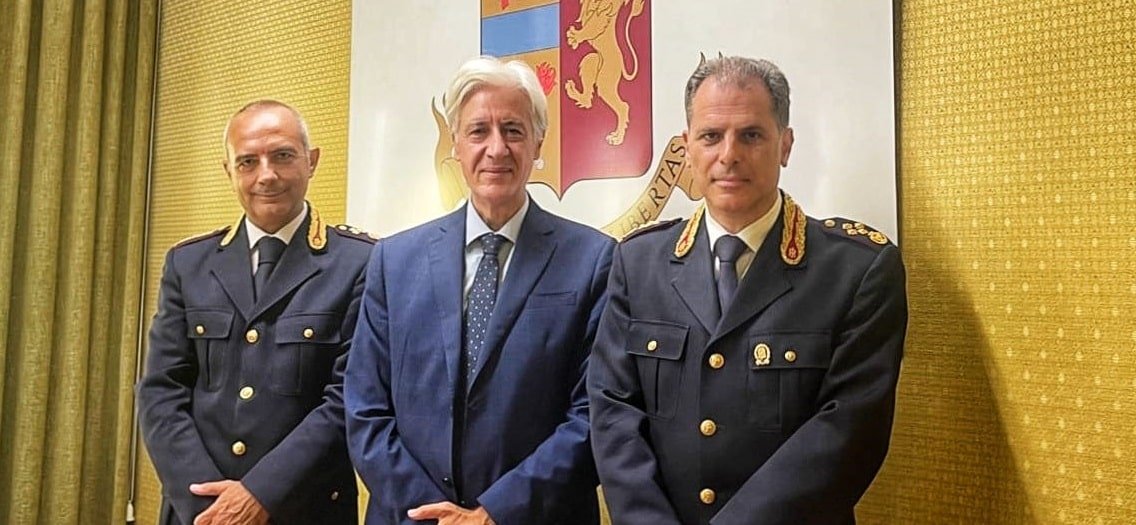 Il Questore Annino Gargano con il dott.Rindone e il dott. Pontoriero 1