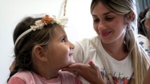 Laboratorio 400 coroncine 06 Foto VediPalermo 1