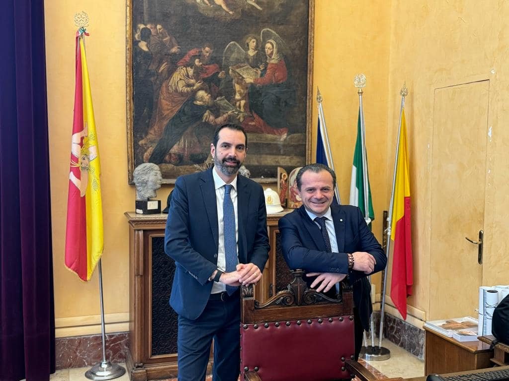 "L'inaccettabile Sindaco ombra", dal PD a Rispetto Messina "De Luca vorrebbe mettere Basile sotto tutela" 38 de luca basile 2