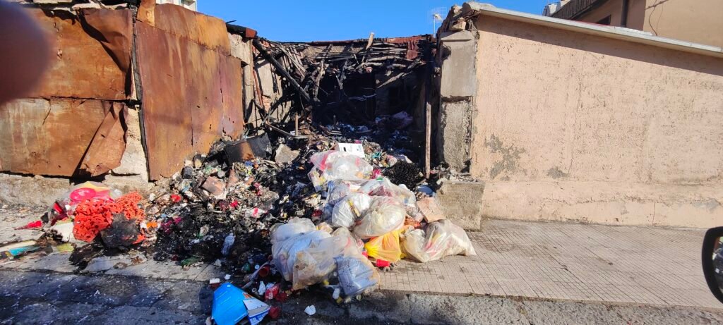 GUERRA AI RIFIUTI: CACCIOTTO "SERVONO ISPETTORI E VIGILI, L'AMMINISTRAZIONE È IMPOTENTE" 3 discarica