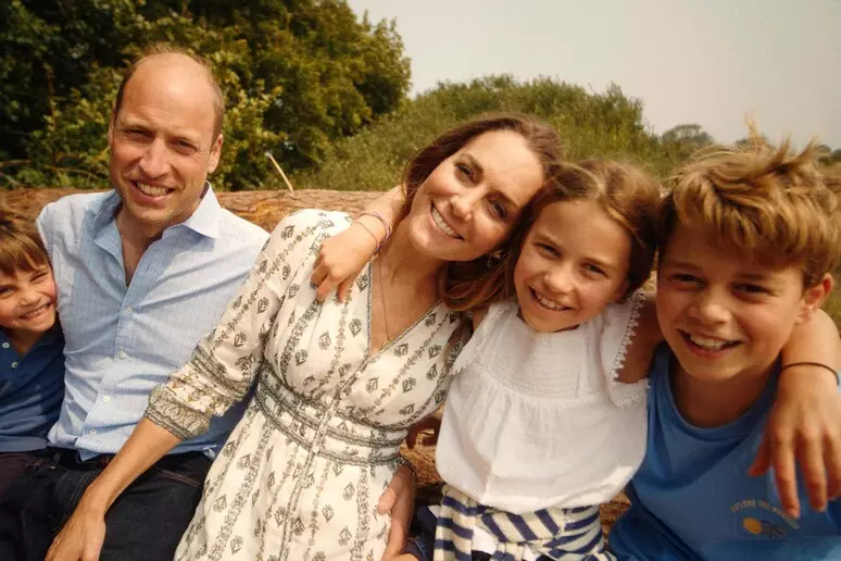 Kate Middleton e il cancro: "Ho finito la chemioterapia, 9 mesi durissimi" 1 middleton
