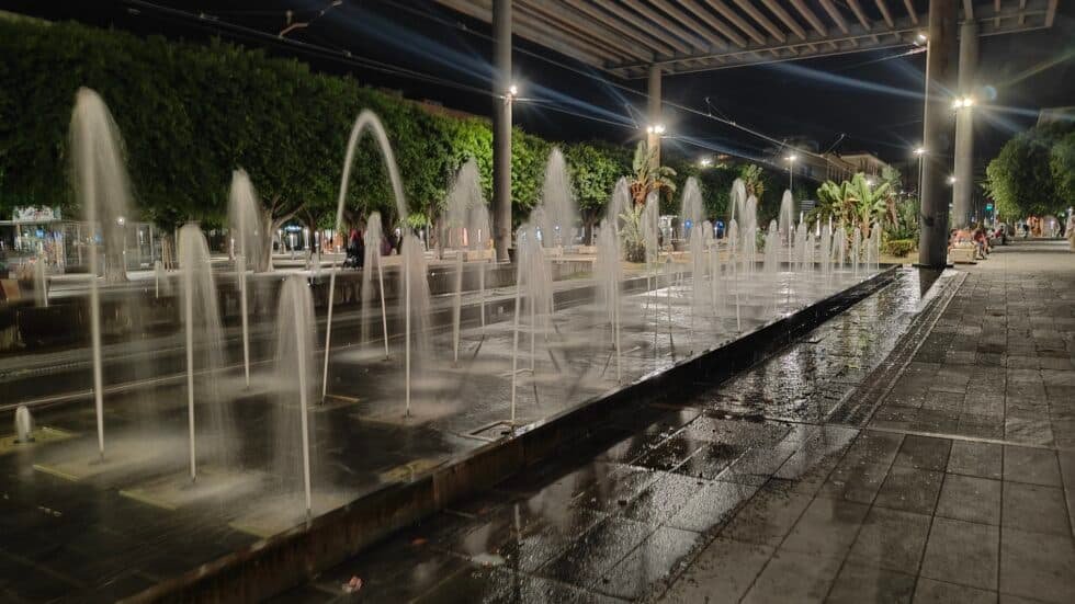 “Sostenibilità urbana. Decarbonizzazione, elettrificazione e innovazione". Messina "caso studio" per Trasporti, illuminazione e differenziata. Il RAPPORTO 1 piazza cairoli fontana2
