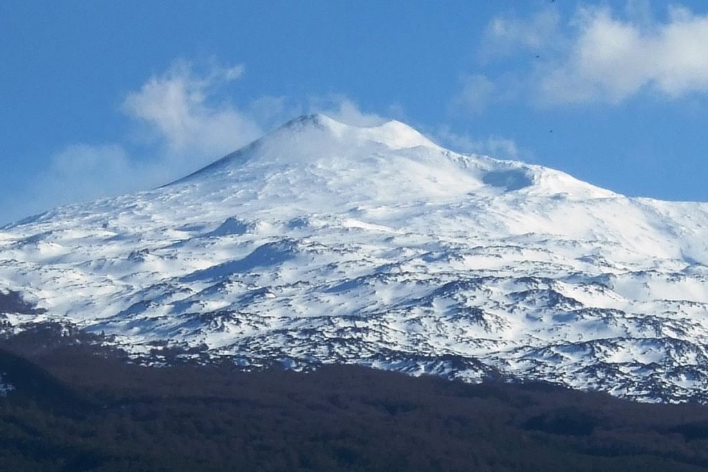 1200px LEtna vista dalla campagna di Randazzo 1024x683 1