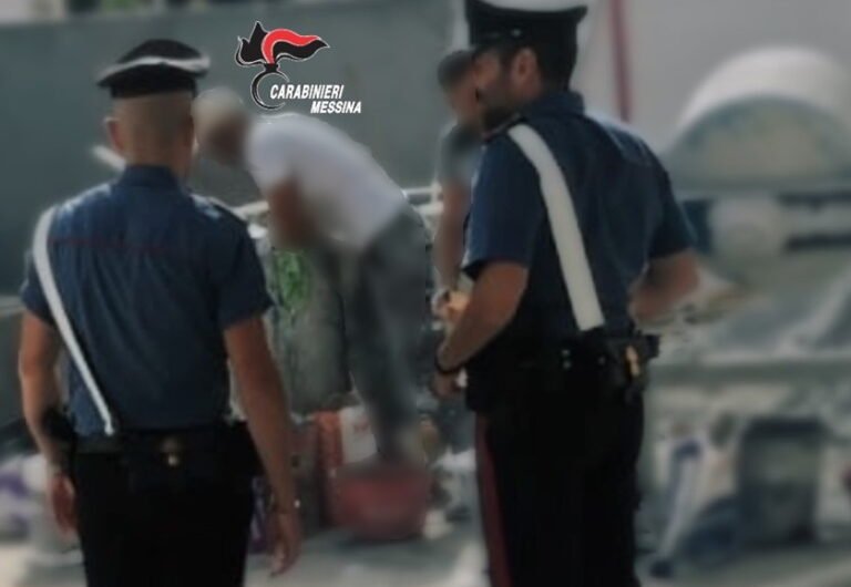 Due stranieri irregolari assunti in nero in cantiere a Panarea. Denunciato il titolare e l’esecutore materiale dell’opera.