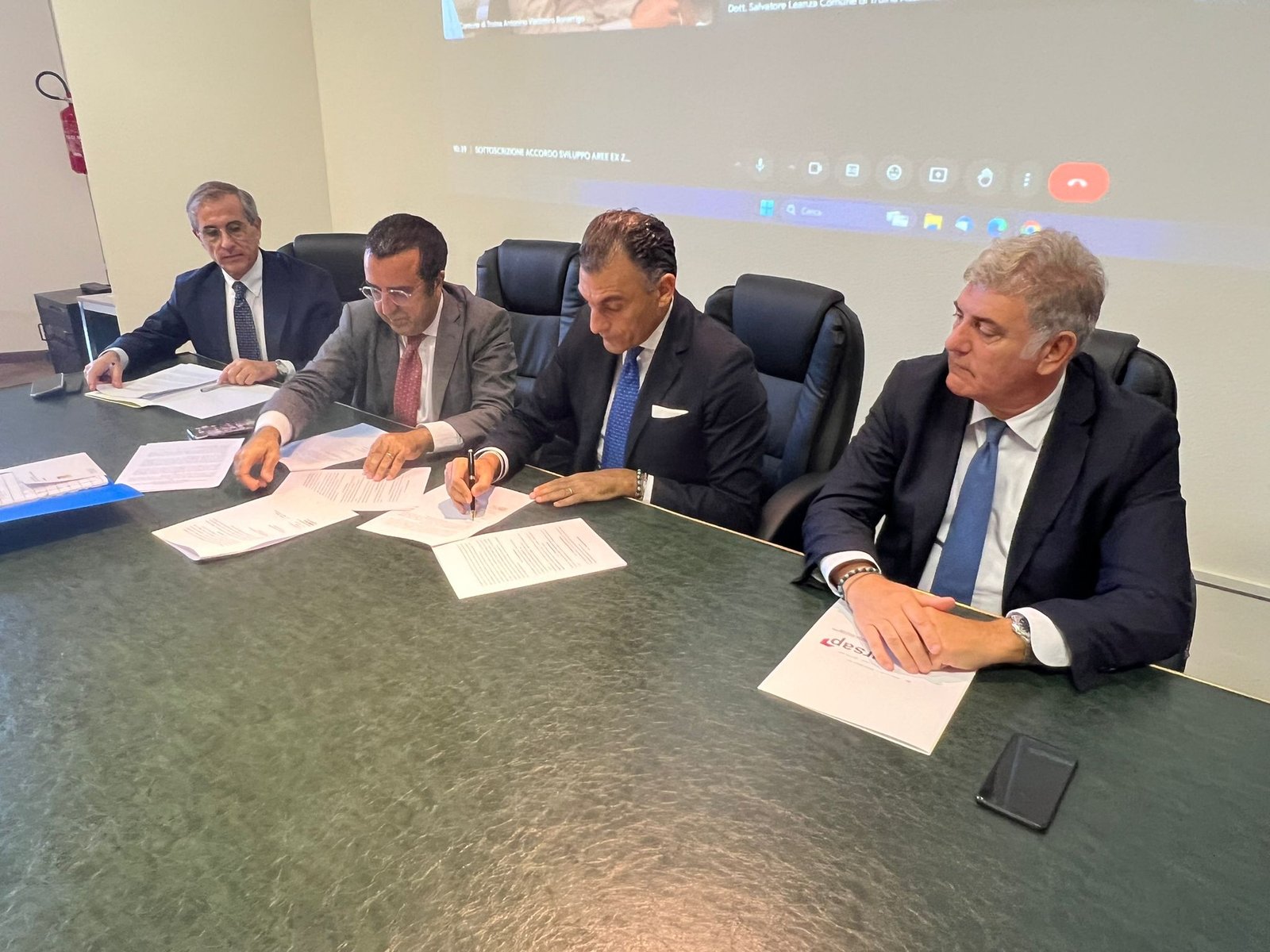 Firma accordo Tamajo Irsap e Irfis