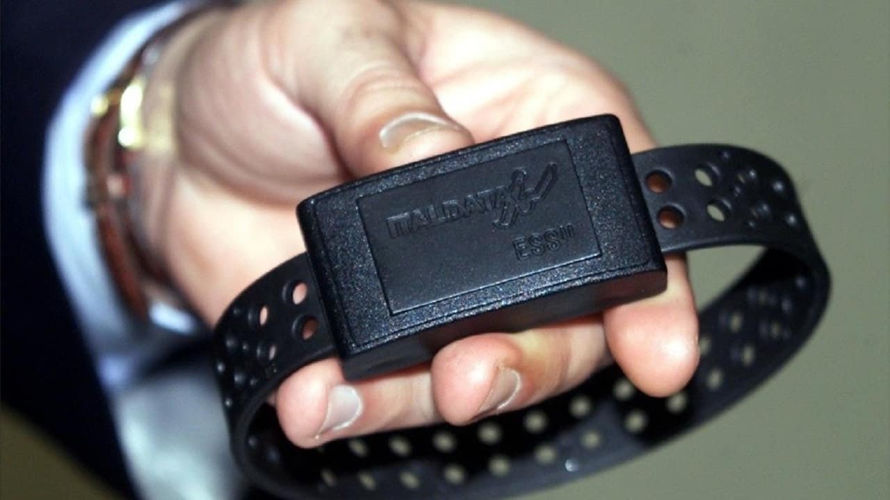 braccialetto elettronico 2