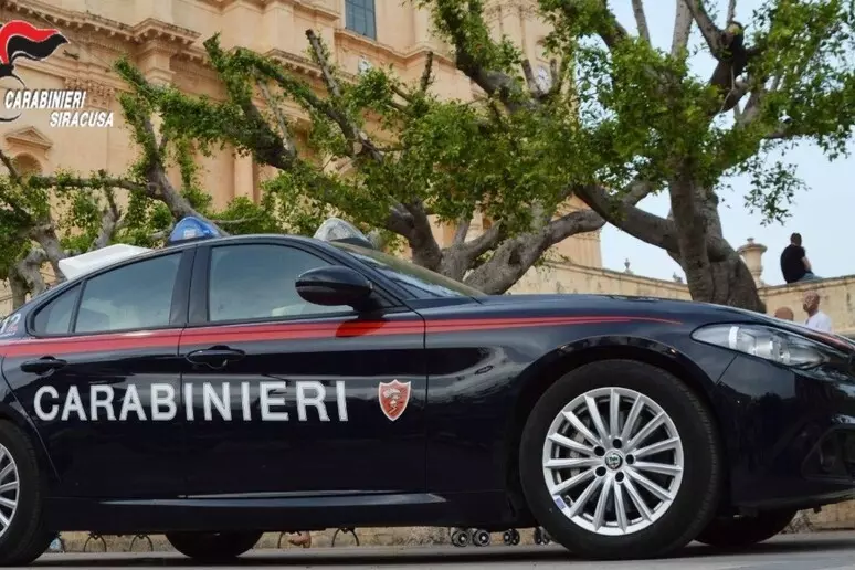 Violenza sessuale su una donna, fermati 2 giovani nel Siracusano 1 cc siracusa