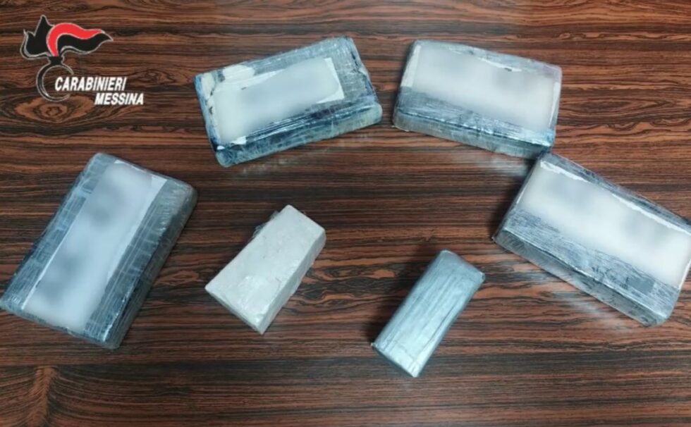 Droga: sequestrati 11 chili di cocaina, un arresto 1 cocaina rm