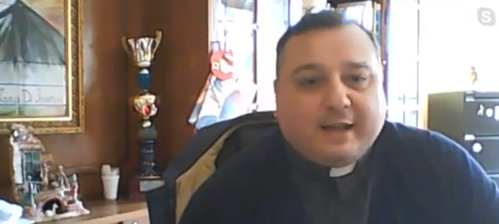 Violenza - E' il prete 2.0 Claudio Marino il presunto autore di violenza sessuale. Ex direttore di Cristo Re 2 marino