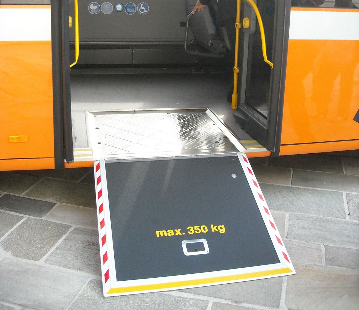 pedana bus diversabili