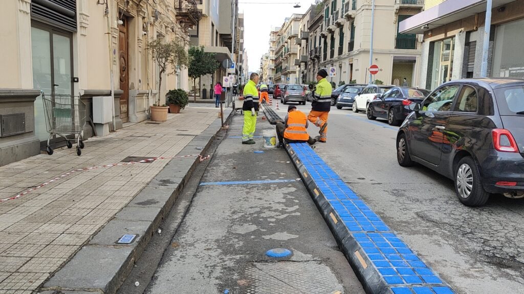 PISTA CICLABILE A MESSINA: UN LABIRINTO VERSO IL NULLA PAGATO CON FONDI EUROPEI? 2 Pistina ciclabile