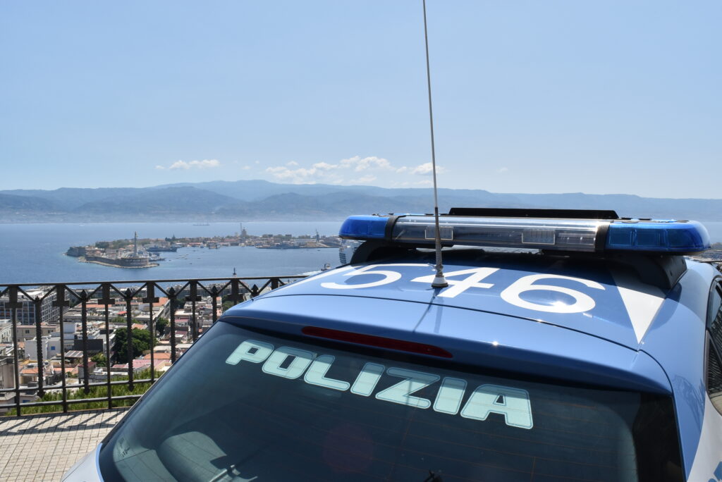 Posti in comunità TRE giovani messinesi minorenni per aggressione di un gruppo di coetanei 2 polizia messina 1