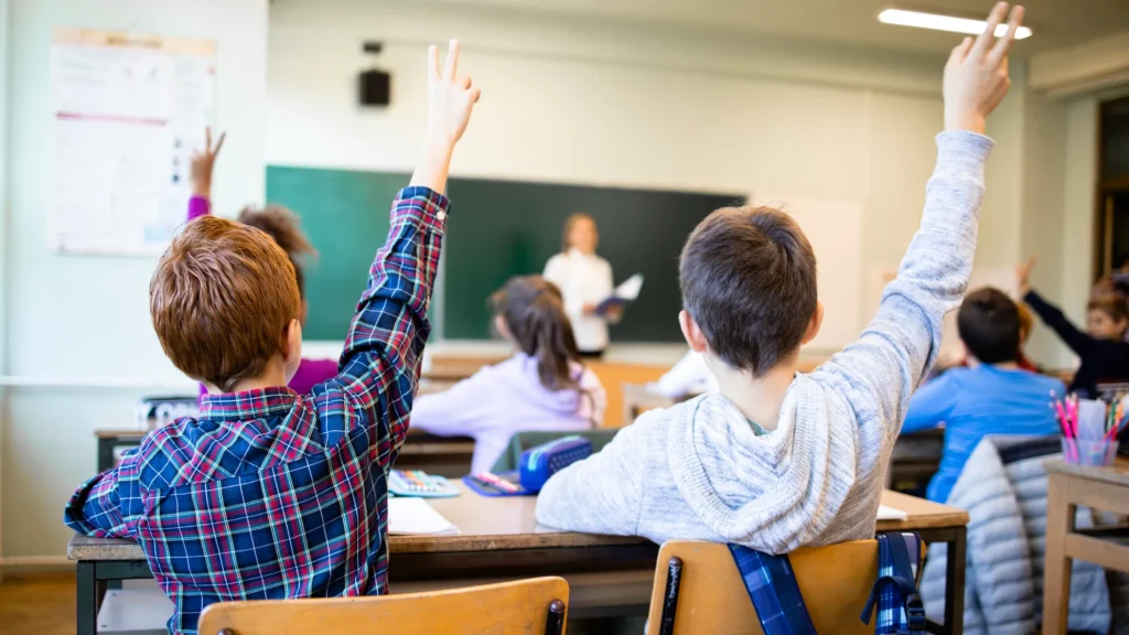 Messina - Senza Mensa Scolastica: LETTERA aperta dei genitori degli scolari iscritti alle classi a tempo pieno all'Amministrazione Basile 2 scuola