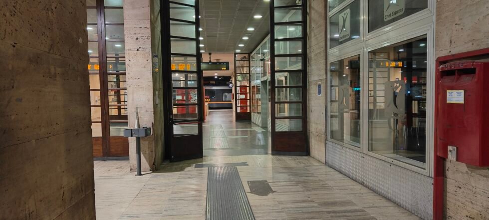 Interrotto per frana tratto ferrovia Palermo-Messina 1 Stazione Messina